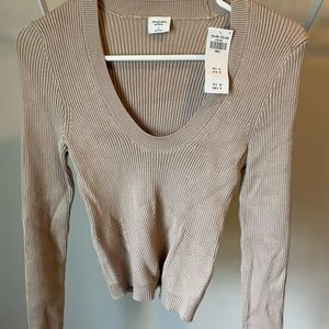 Cropped sweater
